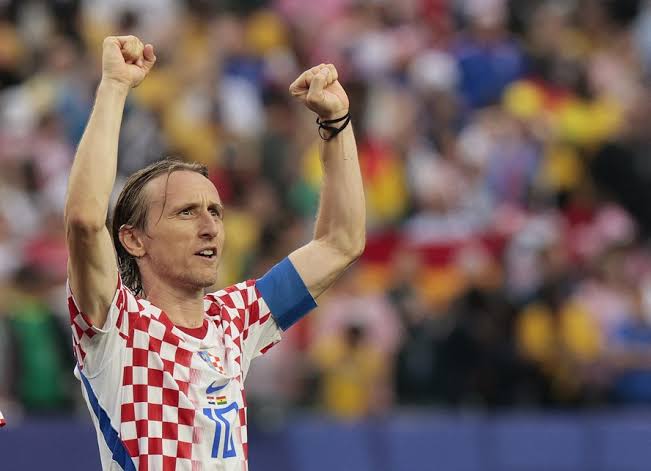 Modrić Eterno, Kane no Trono e Croácia Guerreira: A Noite de Recordes e Definições do Grupo L na Copa 2026
