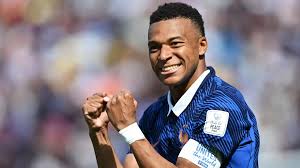 Mbappé Histórico, Haaland Destruidor e Áustria de Volta: As Estrelas Brilham no Dia 16 da Copa 2026