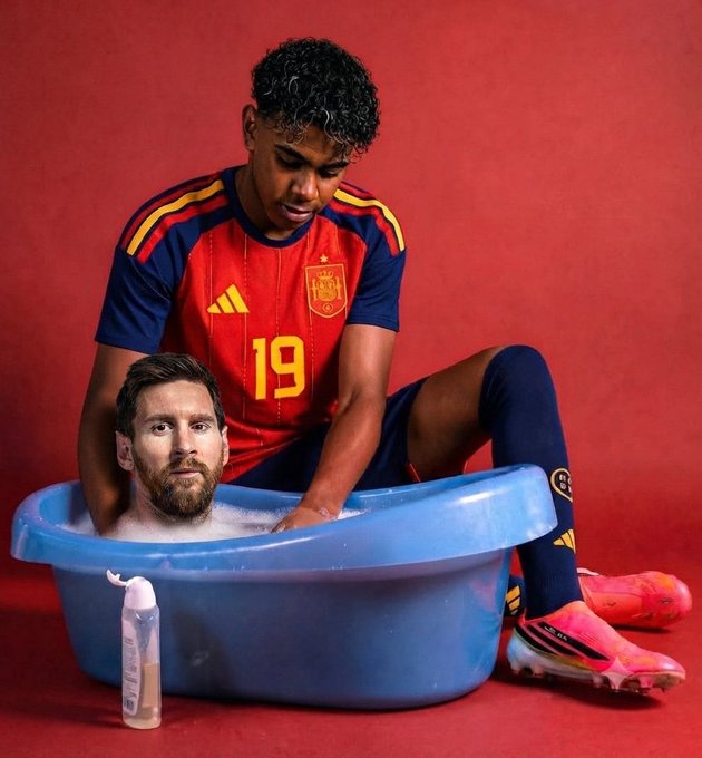 Messi dá banho em Yamal bebê em foto de 2007