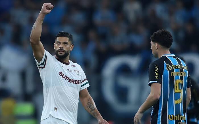 Lance do jogo Grêmio x Fluminense pelo Brasileirão 2026 na Arena do Grêmio