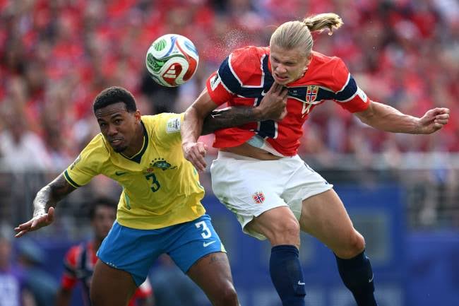 Brasil x Noruega — comemoração de gol norueguês