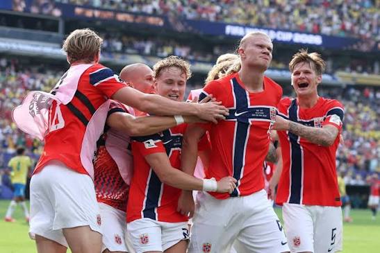 Brasil x Noruega — reação final dos jogadores