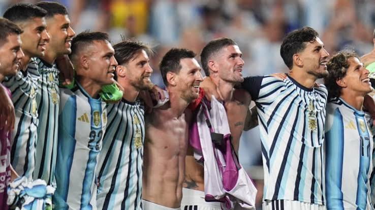Seleção argentina comemora classificação — Argentina x Suíça, Copa 2026