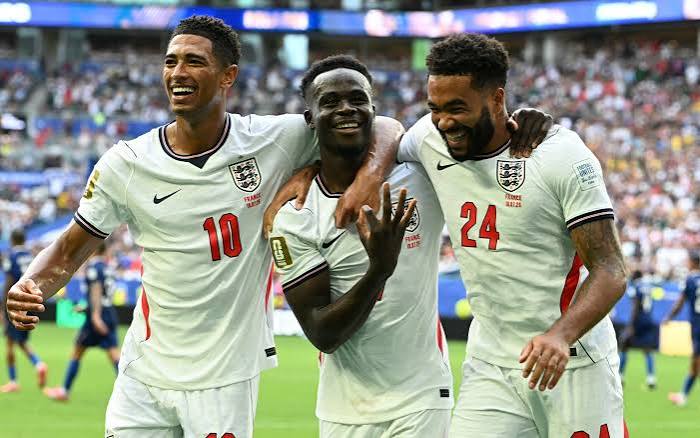 Inglaterra Conquista o Bronze em Duelo de 10 Gols e Recordes Históricos