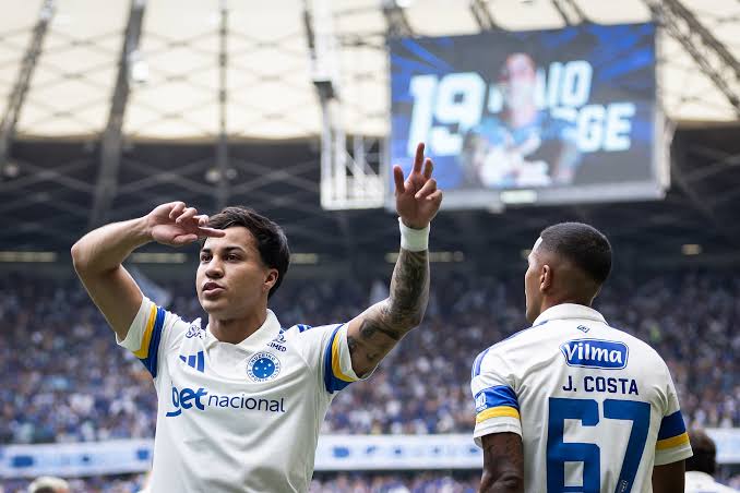 Lance do jogo Cruzeiro x Mirassol pela 22ª rodada do Brasileirão 2026 no Mineirão